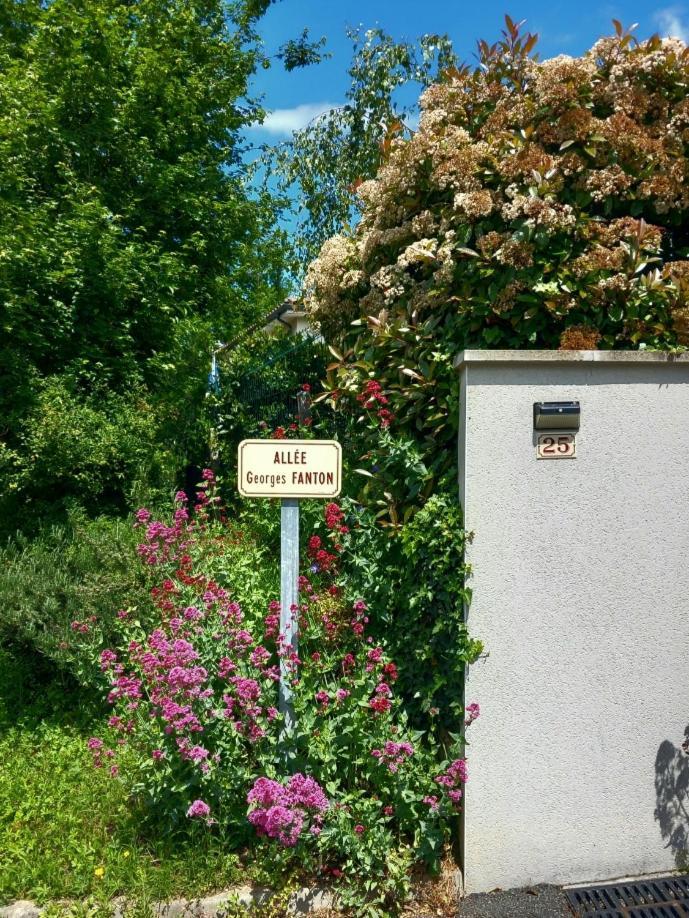 L'olivier Homestay Mornant